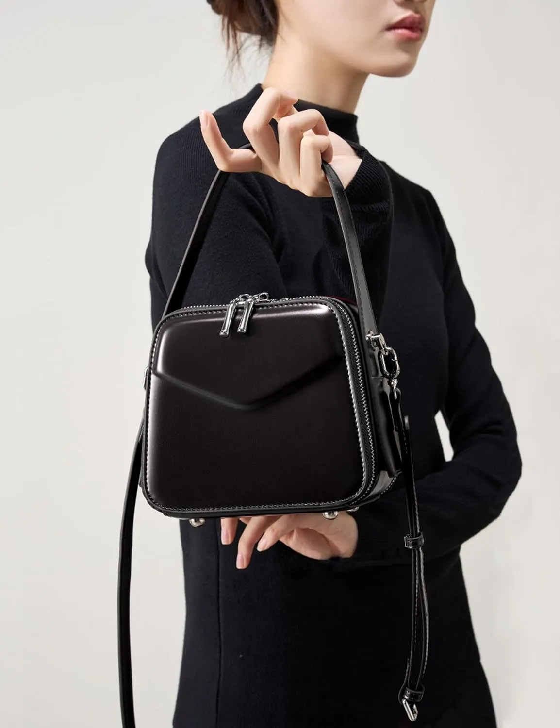 Leather Crossbody Bags for Women Shoulder Bag Genuine Leather Purse Cross Body Handbag Multiple Pockets