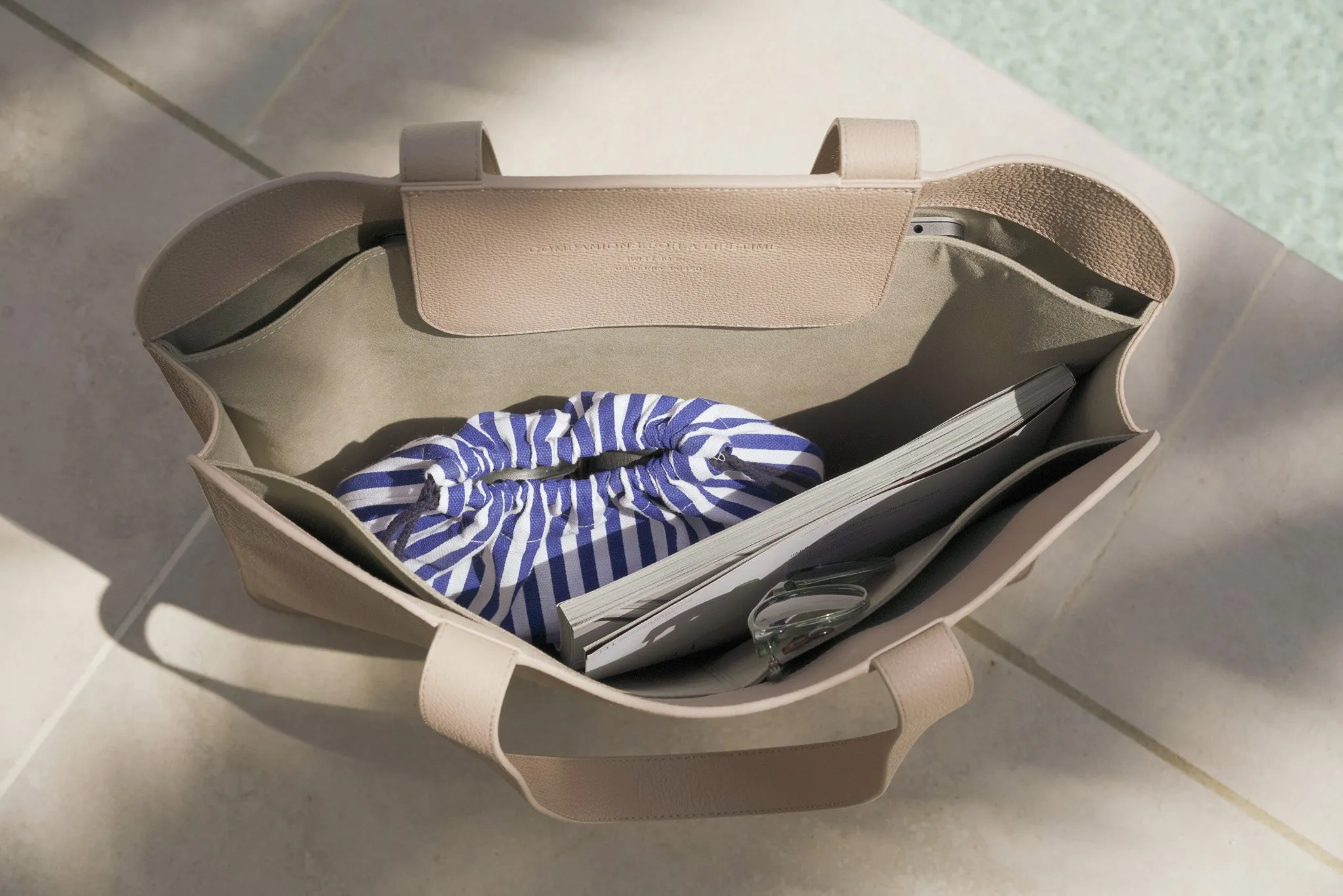 The 3L Laptop Tote Bag