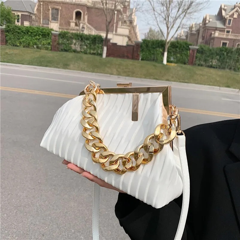 Women's Trendy Thick Chain Crossbody Bag